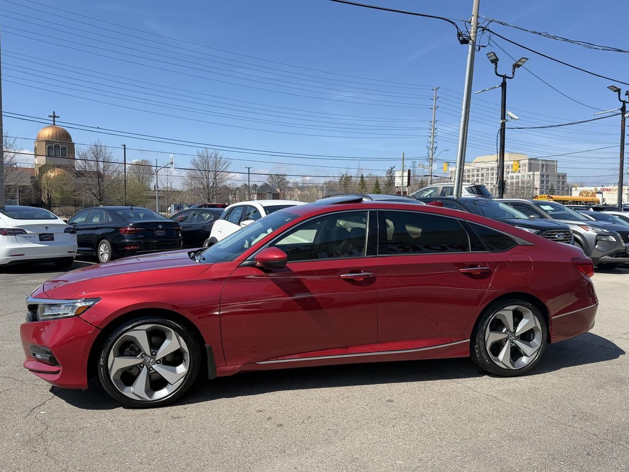 2019 Honda Accord Touring   FULLY LOADED   Vented Seats   HUD   Navi Photo