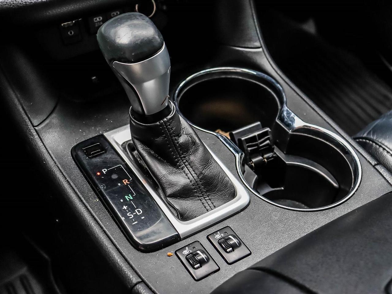 2017 Toyota Highlander  Photo