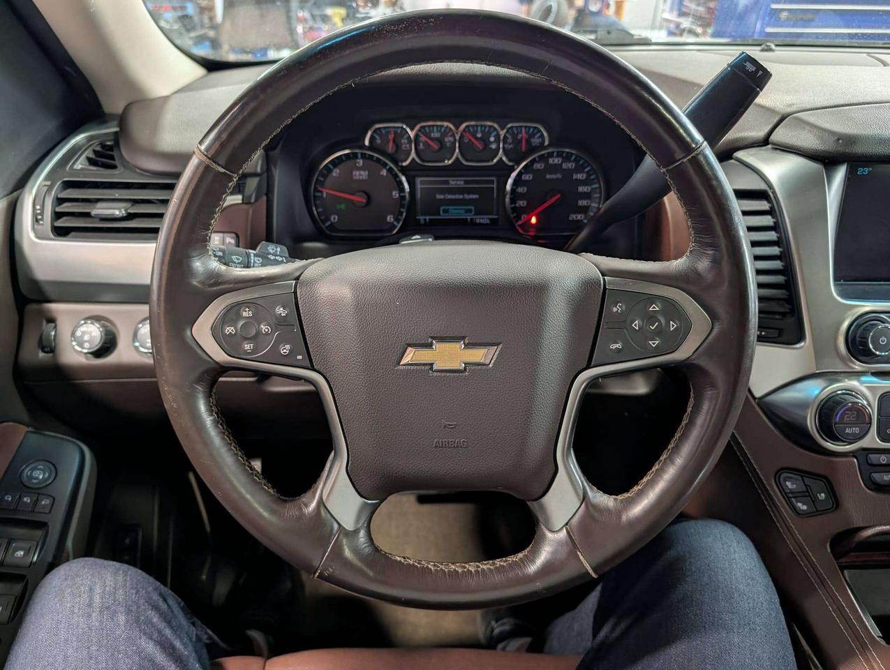 2017 Chevrolet Suburban Premier Photo