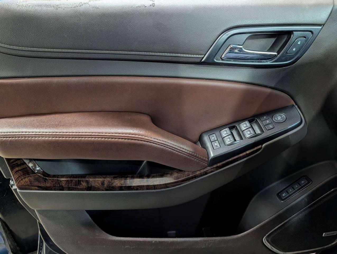 2017 Chevrolet Suburban Premier Photo