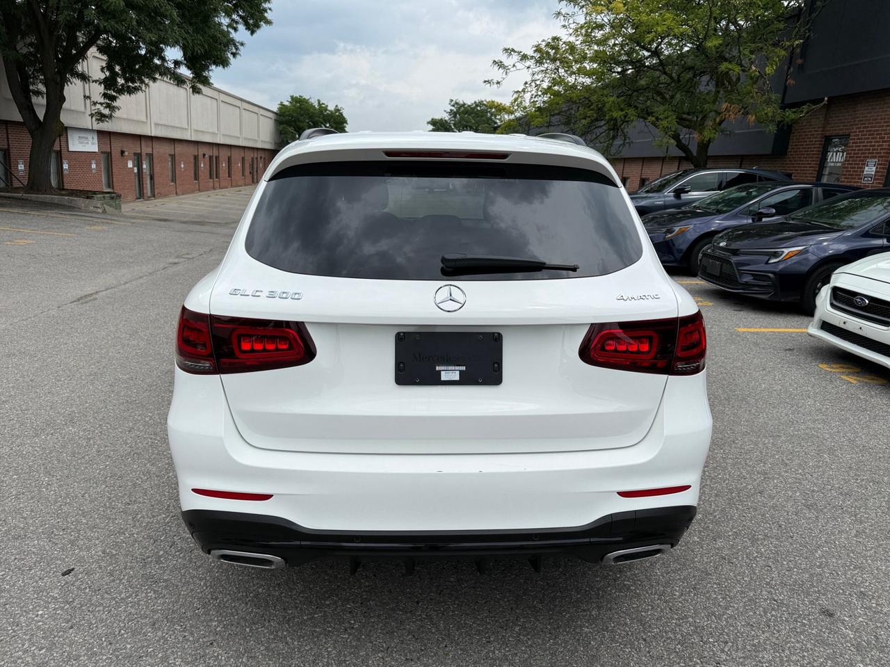 2022 Mercedes-Benz GLC-Class GLC 300 4MATIC SUV Photo