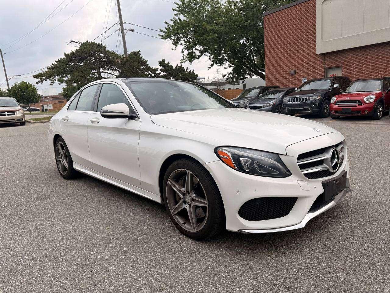 2016 Mercedes-Benz C-Class 4dr Sdn C 300 4MATIC Photo2
