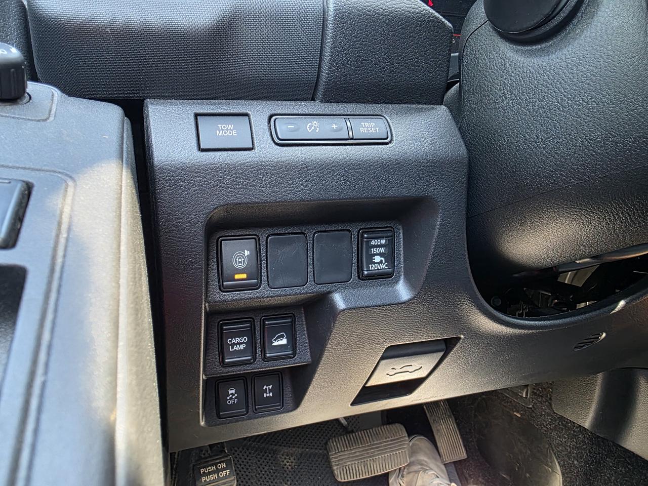 2024 Nissan Frontier FRONTIER PRO-X4 Photo