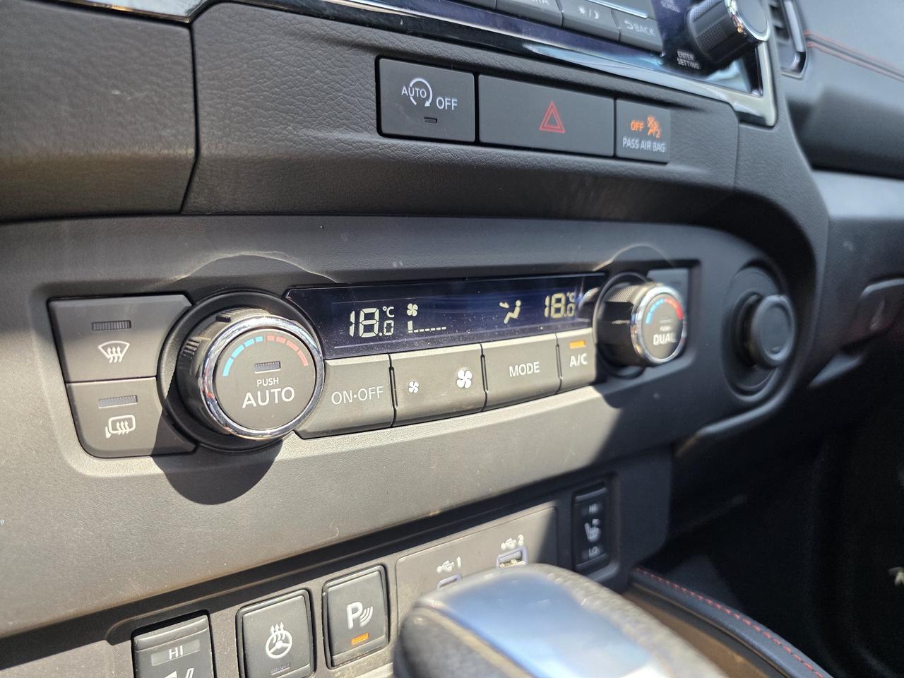 2024 Nissan Frontier FRONTIER PRO-X4 Photo