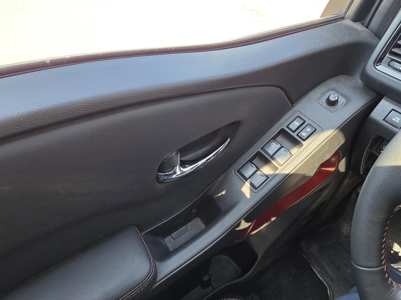 2024 Nissan Frontier FRONTIER PRO-X4 Photo