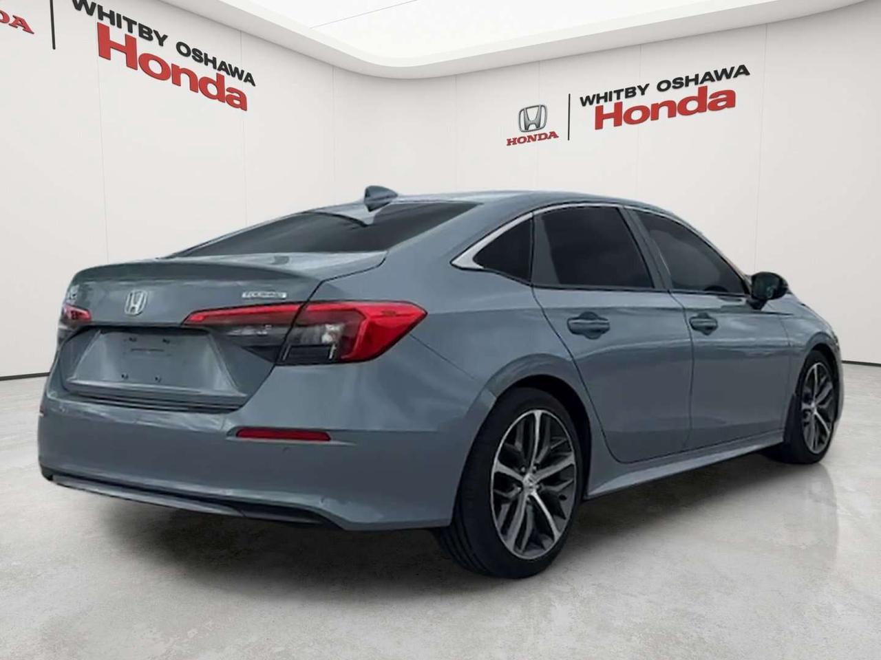 2024 Honda Civic Touring Photo