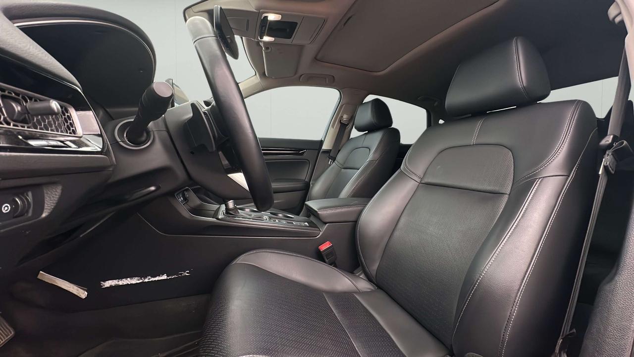 2024 Honda Civic Touring Photo