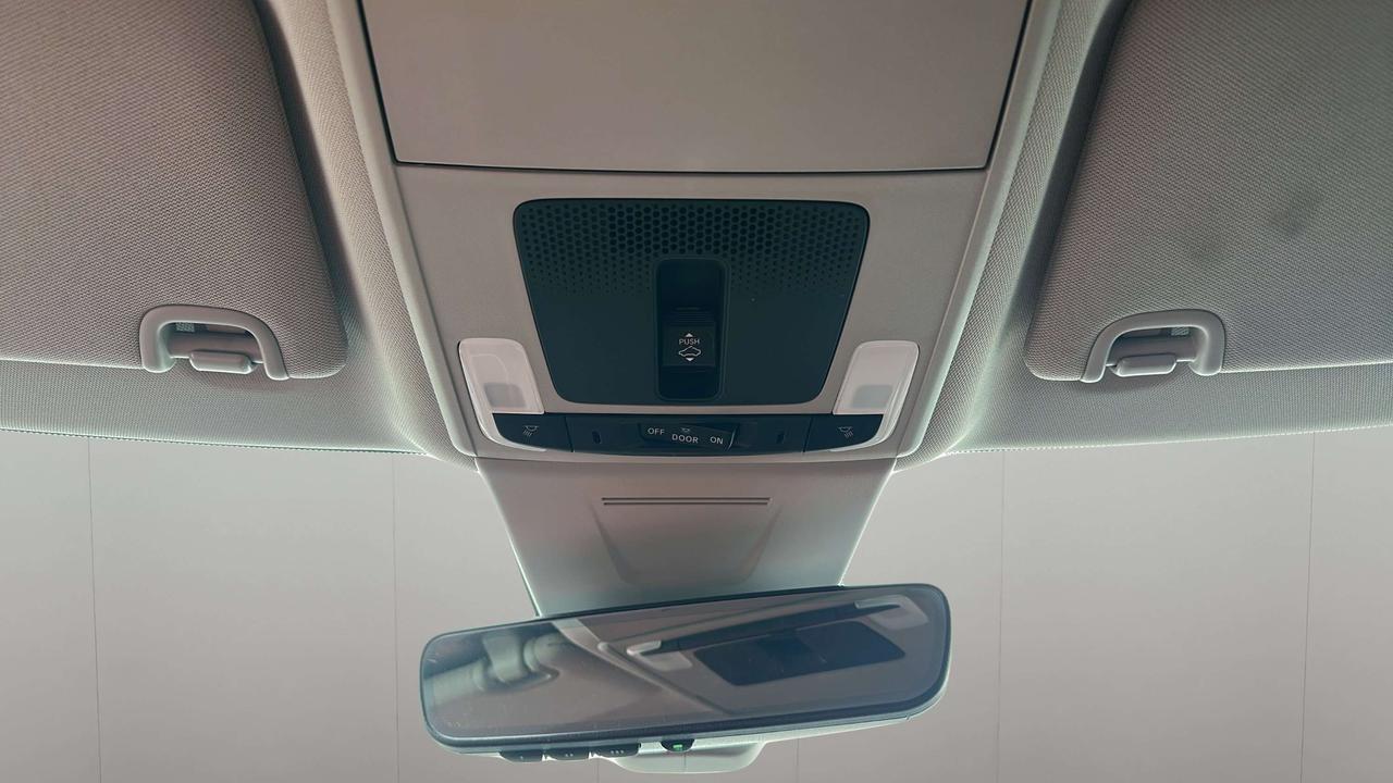 2024 Honda Civic Touring Photo