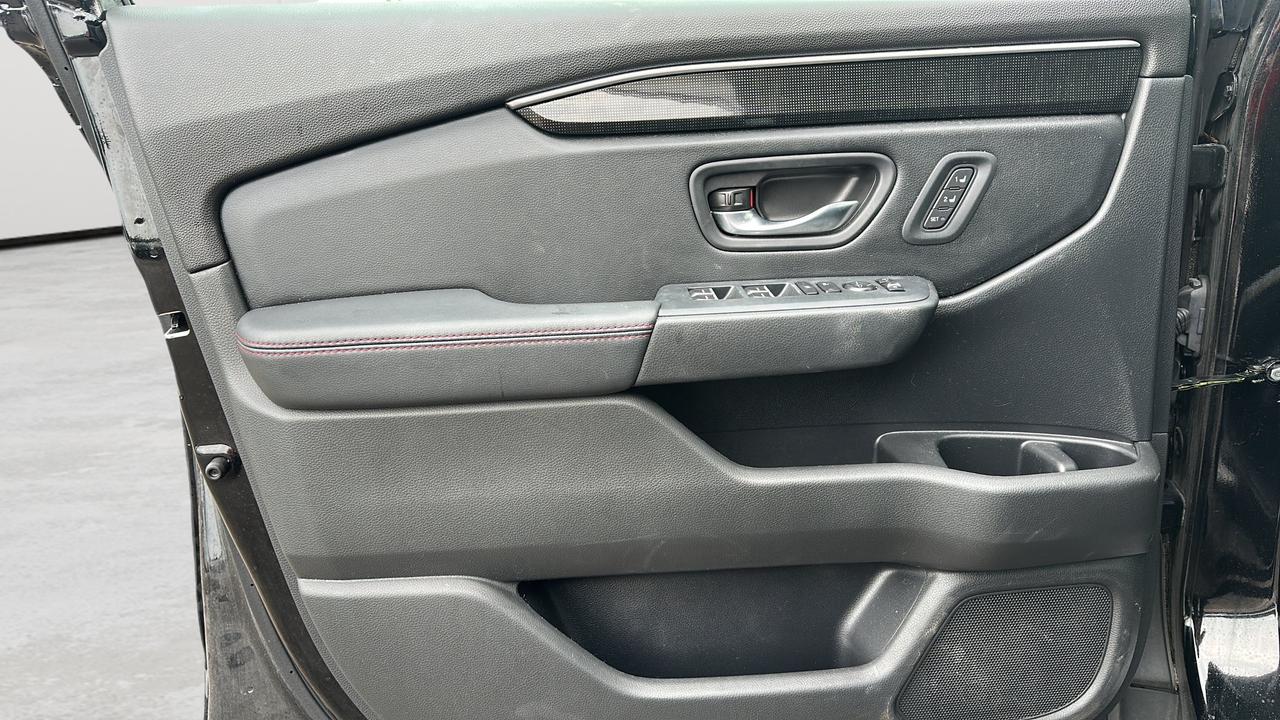 2025 Honda Pilot Black Edition AWD Photo