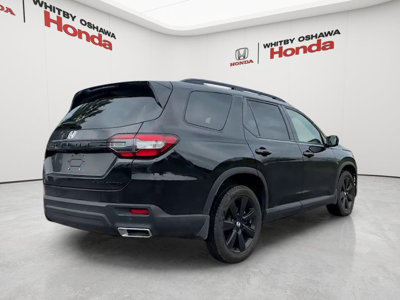 2025 Honda Pilot Black Edition AWD Photo
