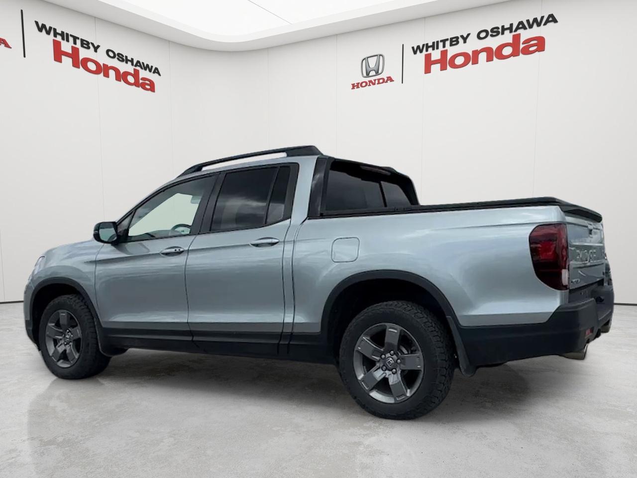 2025 Honda Ridgeline TrailSport AWD Photo3