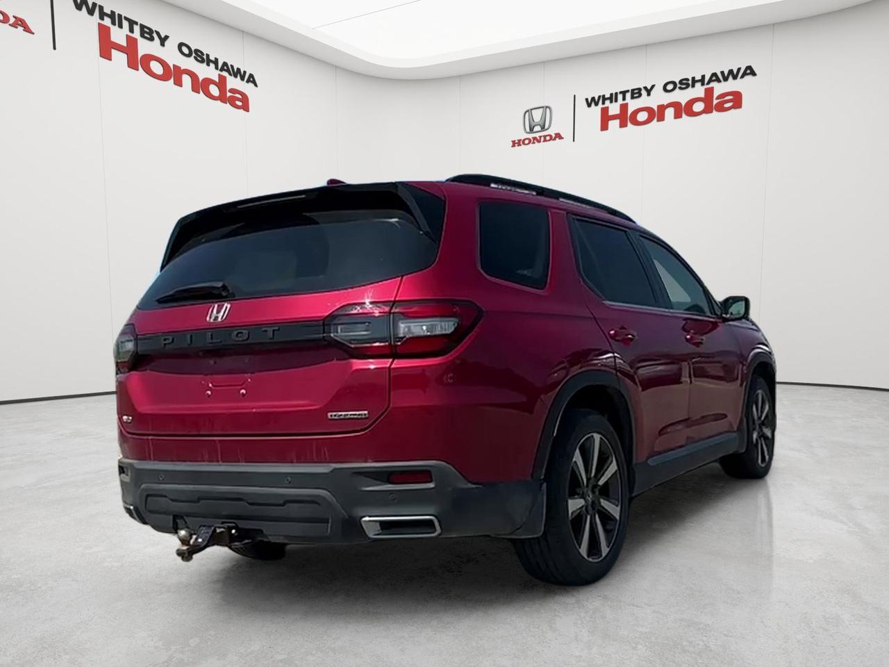 2023 Honda Pilot Touring AWD Photo