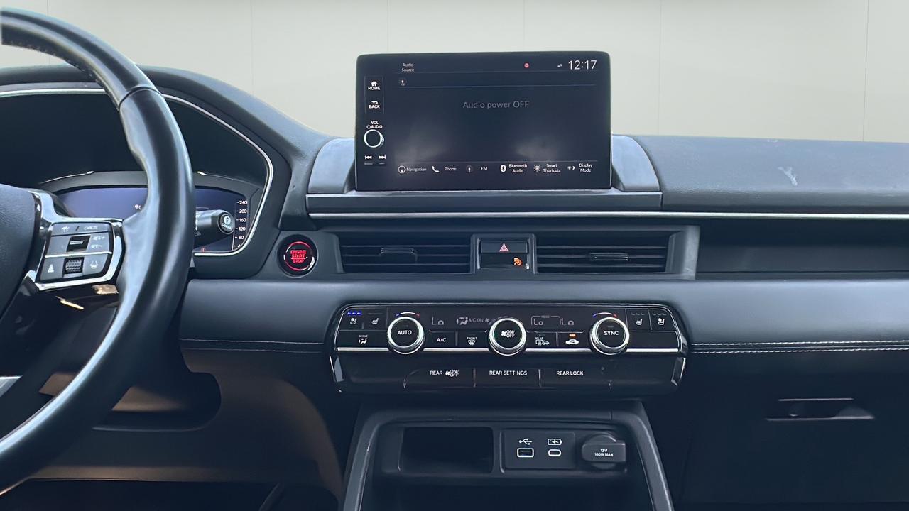 2023 Honda Pilot Touring AWD Photo