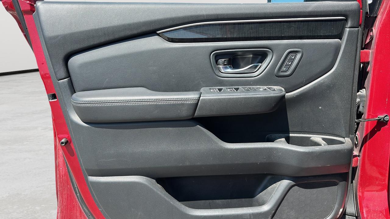 2023 Honda Pilot Touring AWD Photo