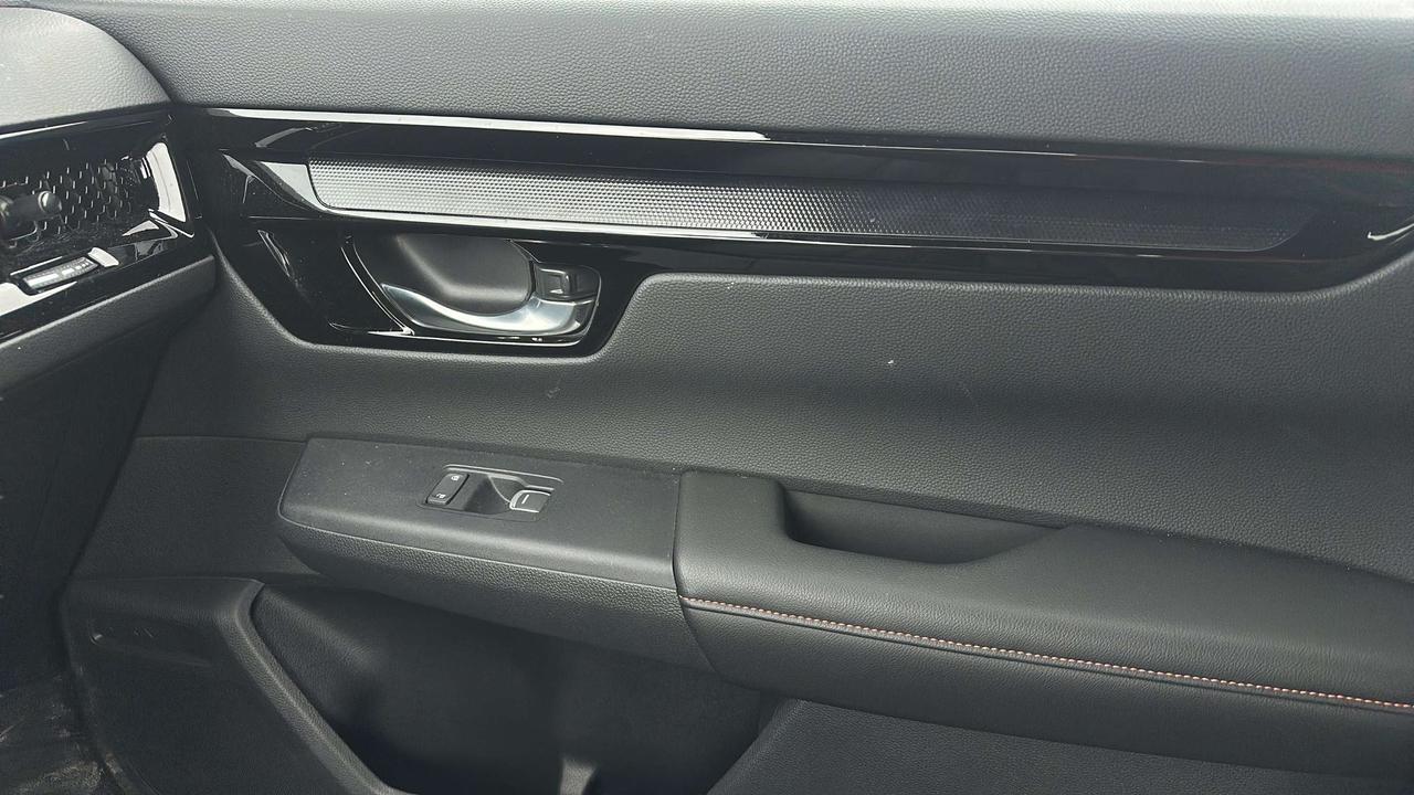 2026 Honda CR-V Touring Photo
