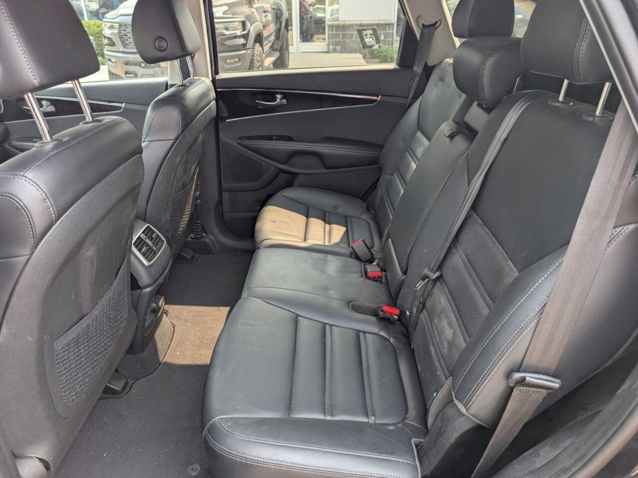2019 Kia Sorento Sold As Is Photo