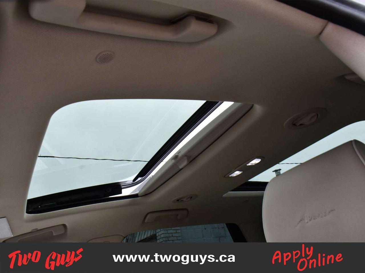 2022 Buick Enclave Avenir   Htd Cooled Lthr   Sunroof   Nav   Massage Photo