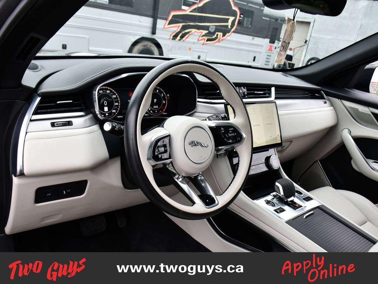 2024 Jaguar F-PACE P250 R-Dynamic S   2.0L AWD   Nav   Panoroof   Htd Photo