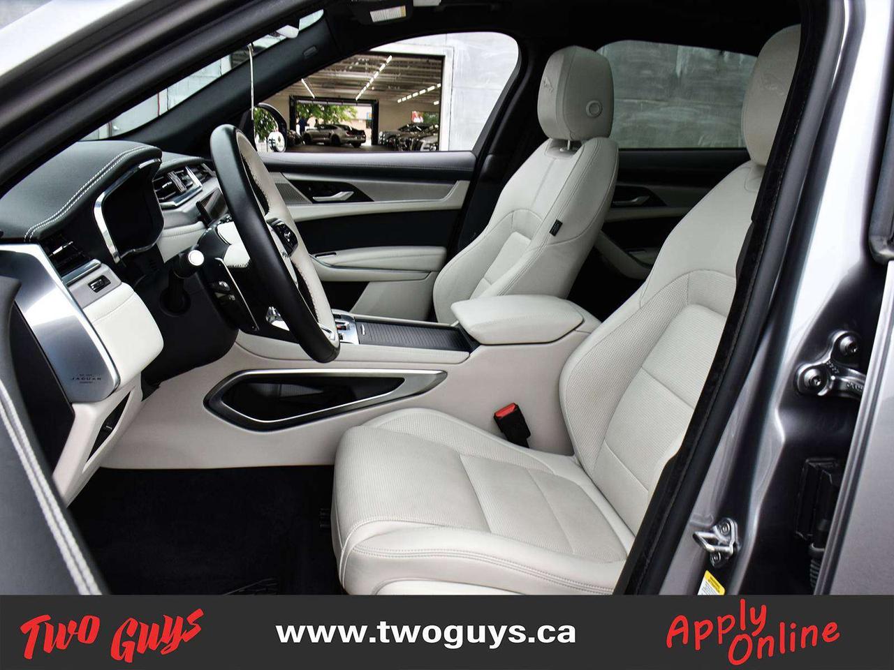 2024 Jaguar F-PACE P250 R-Dynamic S   2.0L AWD   Nav   Panoroof   Htd Photo