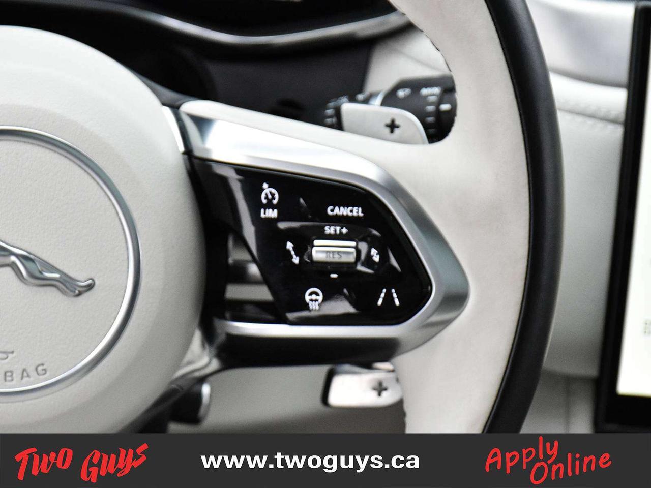 2024 Jaguar F-PACE P250 R-Dynamic S   2.0L AWD   Nav   Panoroof   Htd Photo