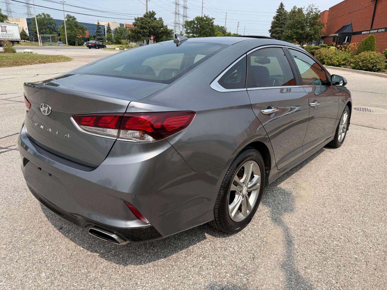 2019 Hyundai Sonata Preferred,Sunroof, Blind Spot, Back up Cam, 4 Cyl Photo2