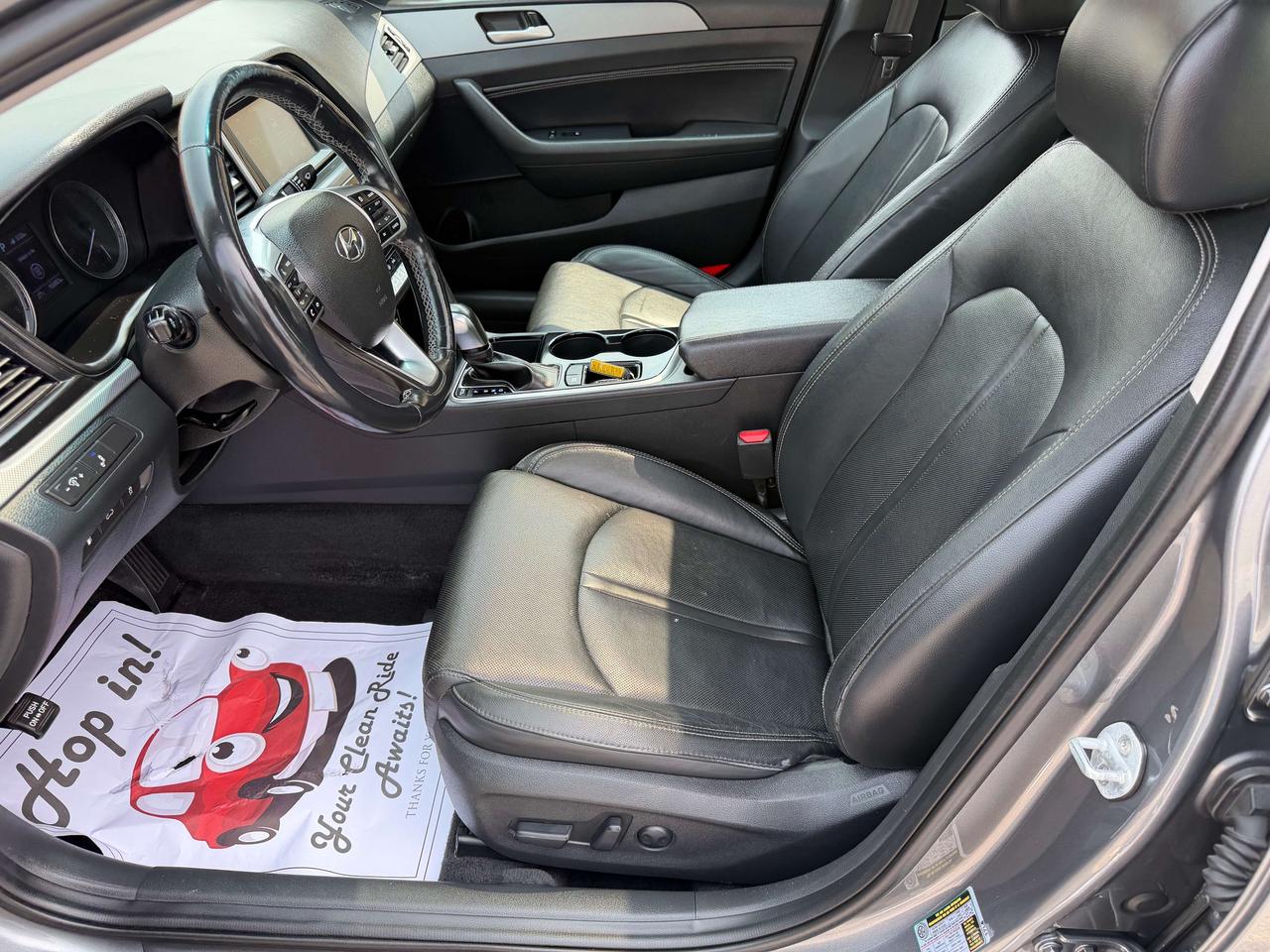 2019 Hyundai Sonata Preferred,Sunroof, Blind Spot, Back up Cam, 4 Cyl Photo