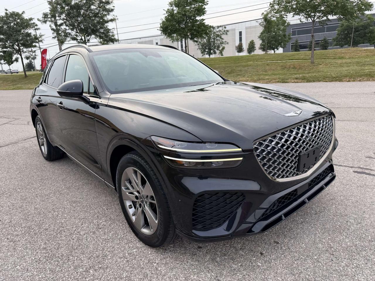 2023 Genesis GV70 Prestige, Heads Up, 360 Cam, 2.5t, Navigation, AWD Photo