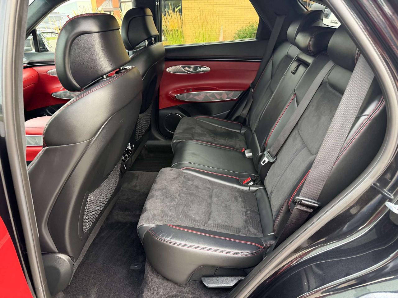 2023 Genesis GV70 Prestige, Heads Up, 360 Cam, 2.5t, Navigation, AWD Photo