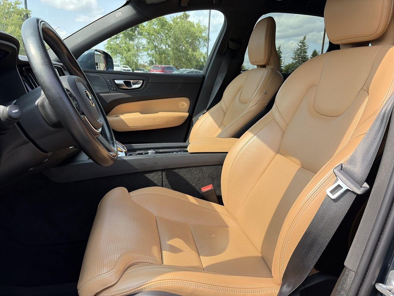 2022 Volvo XC60 Recharge Inscription Alloy Wheels  Sunroof  Evasio Photo