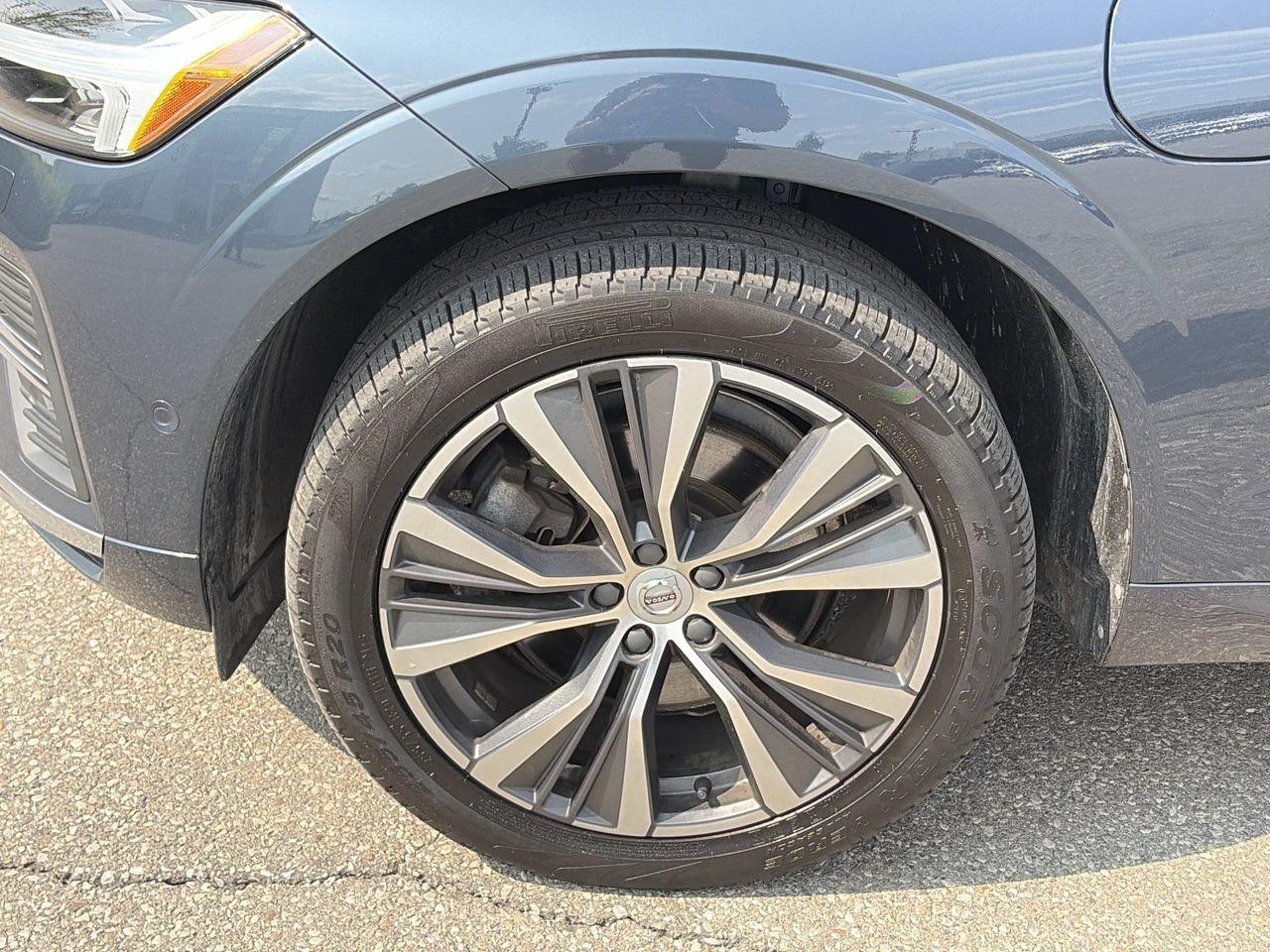 2022 Volvo XC60 Recharge Inscription Alloy Wheels  Sunroof  Evasio Photo