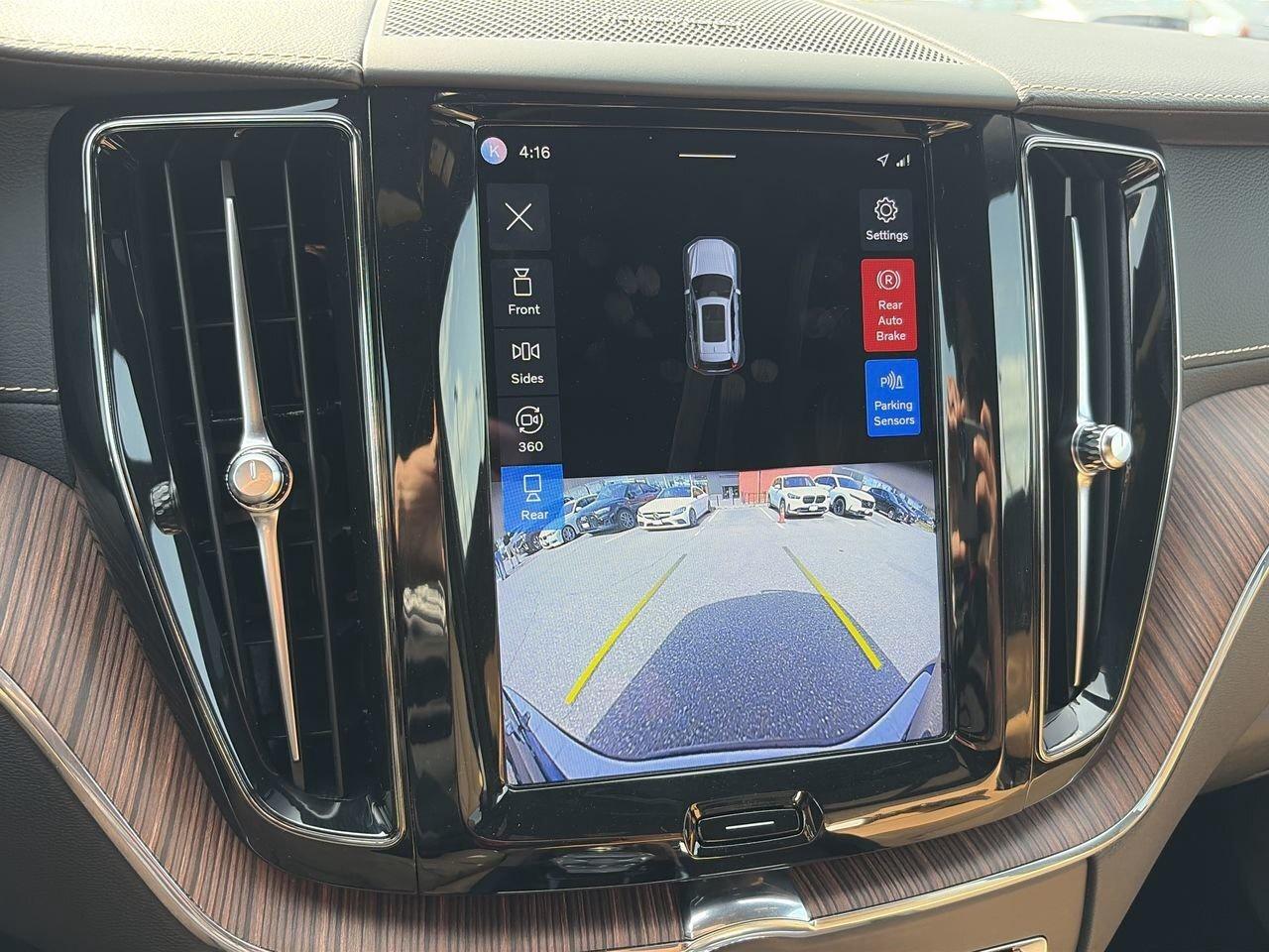 2022 Volvo XC60 Recharge Inscription Alloy Wheels  Sunroof  Evasio Photo