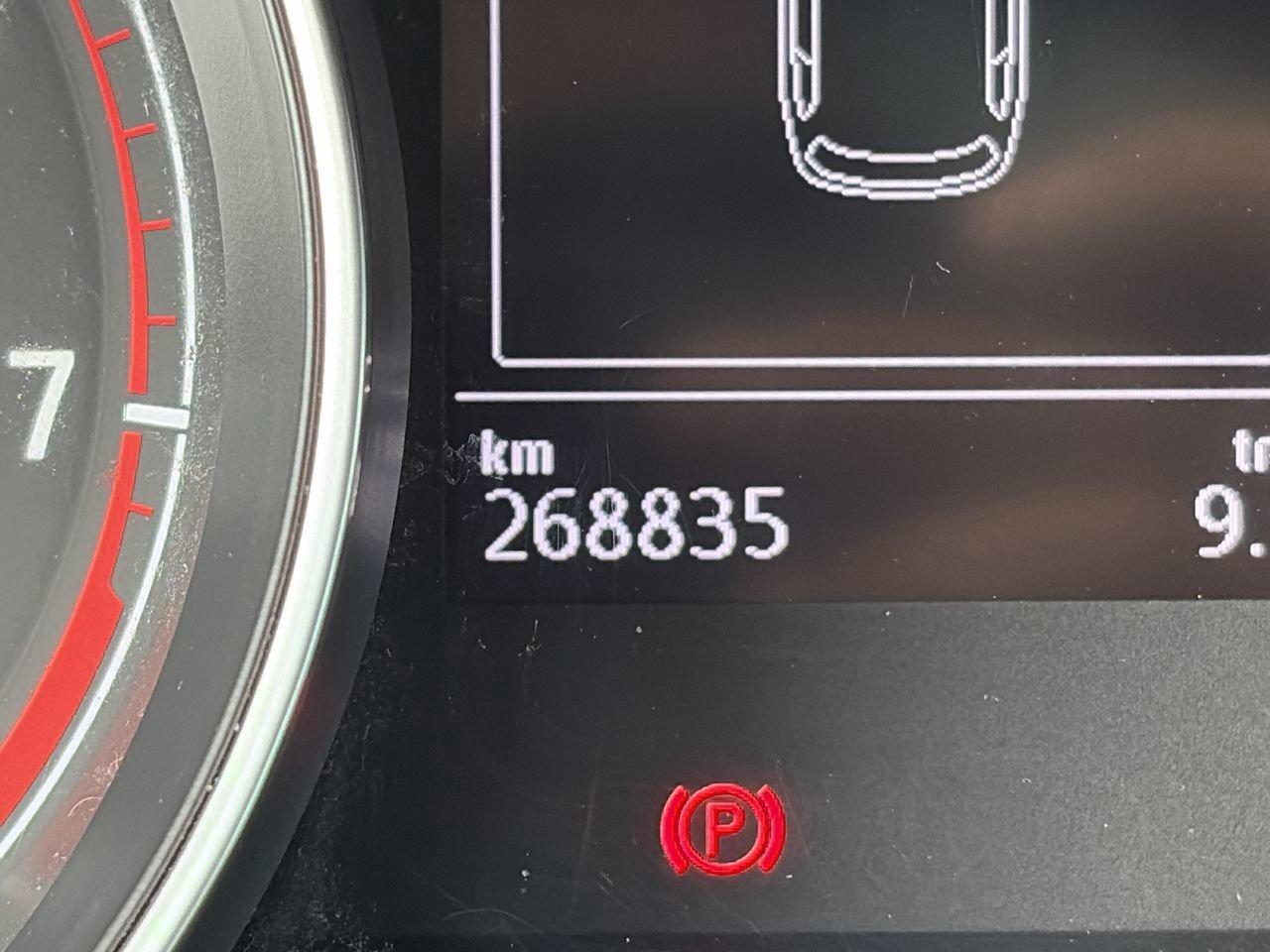 2018 Volkswagen Golf Alltrack 1.8T 6sp 4MOTION Keyless Start  Alloy Wheels  Leat Photo