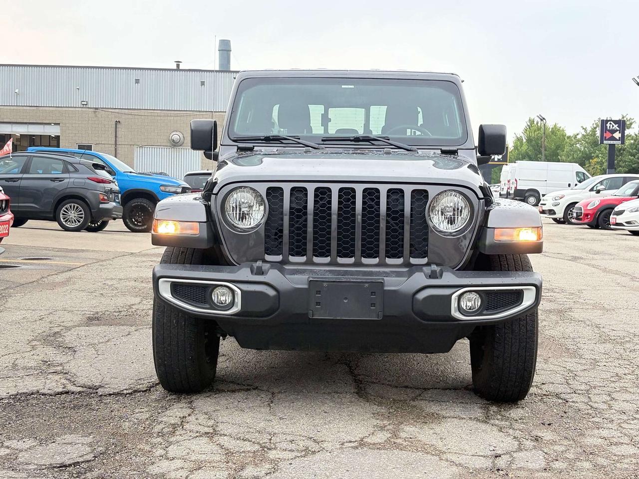 2023 Jeep Gladiator Sport S Photo