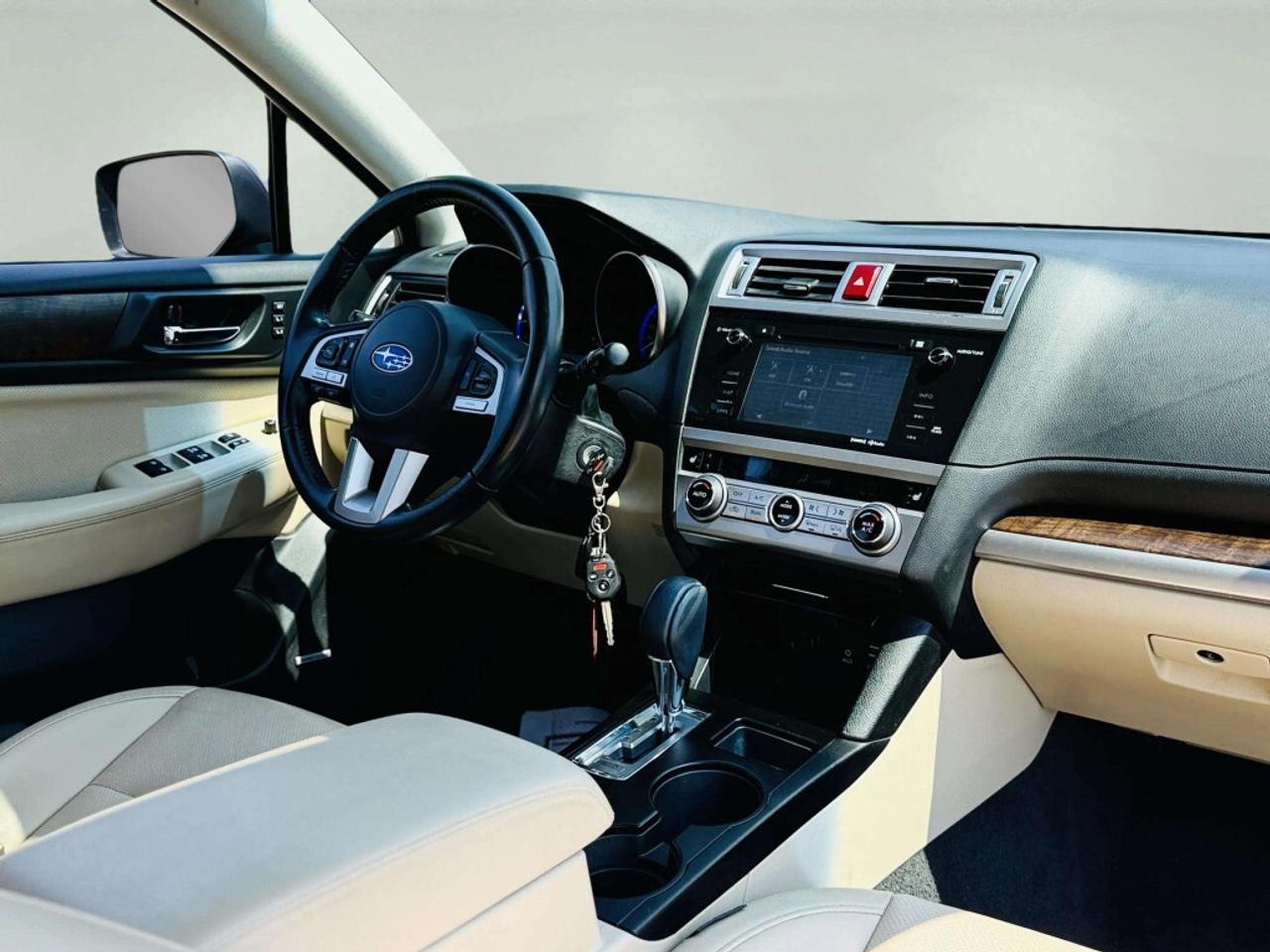 2015 Subaru Outback CVT 2.5i w/Limited Pkg Photo