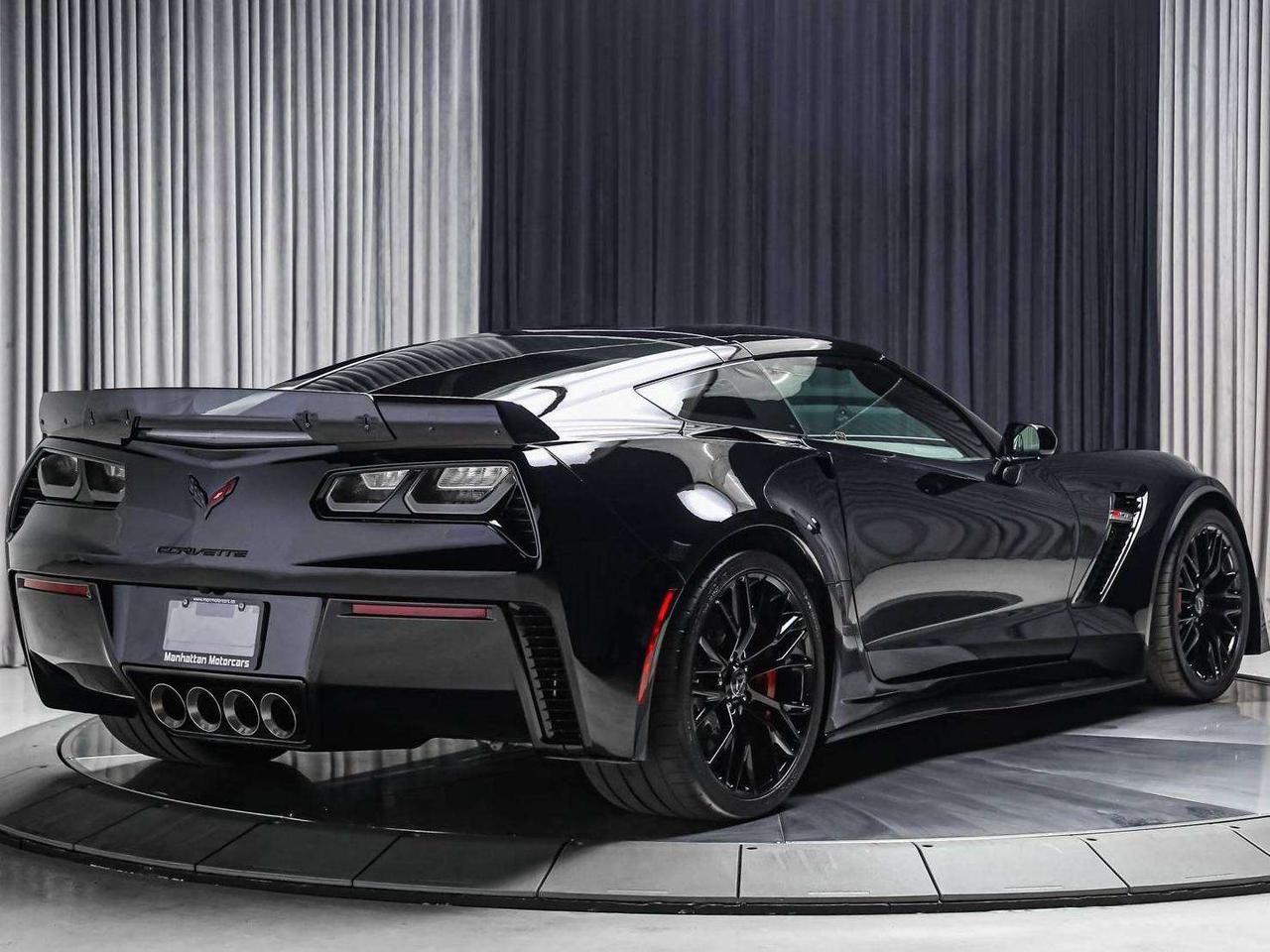 2017 Chevrolet Corvette Z06 3LZ Z07 PKG COUPE 650HP  CARBONCERAMICS 1OWNER Photo