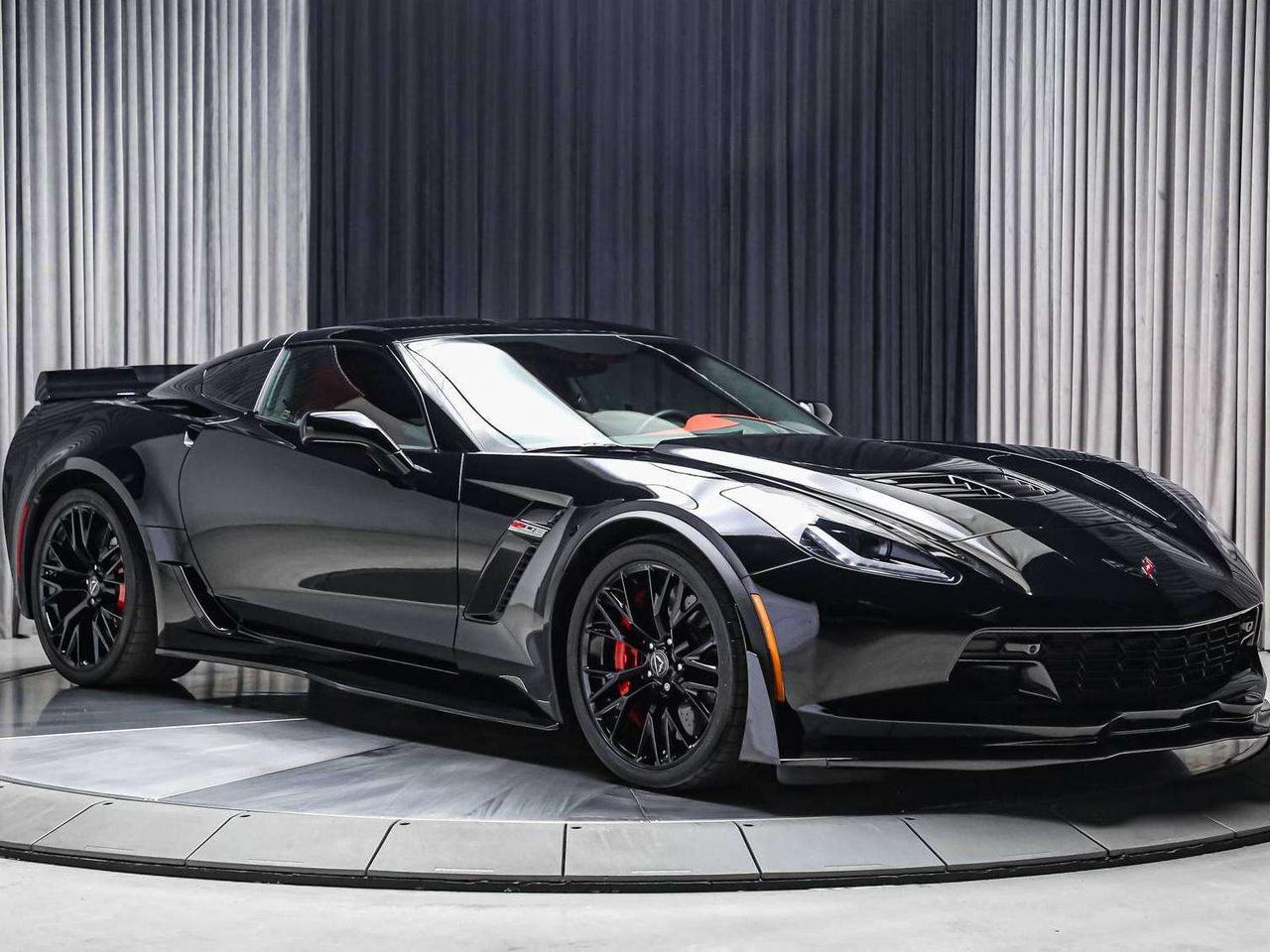 2017 Chevrolet Corvette Z06 3LZ Z07 PKG COUPE 650HP  CARBONCERAMICS 1OWNER Photo