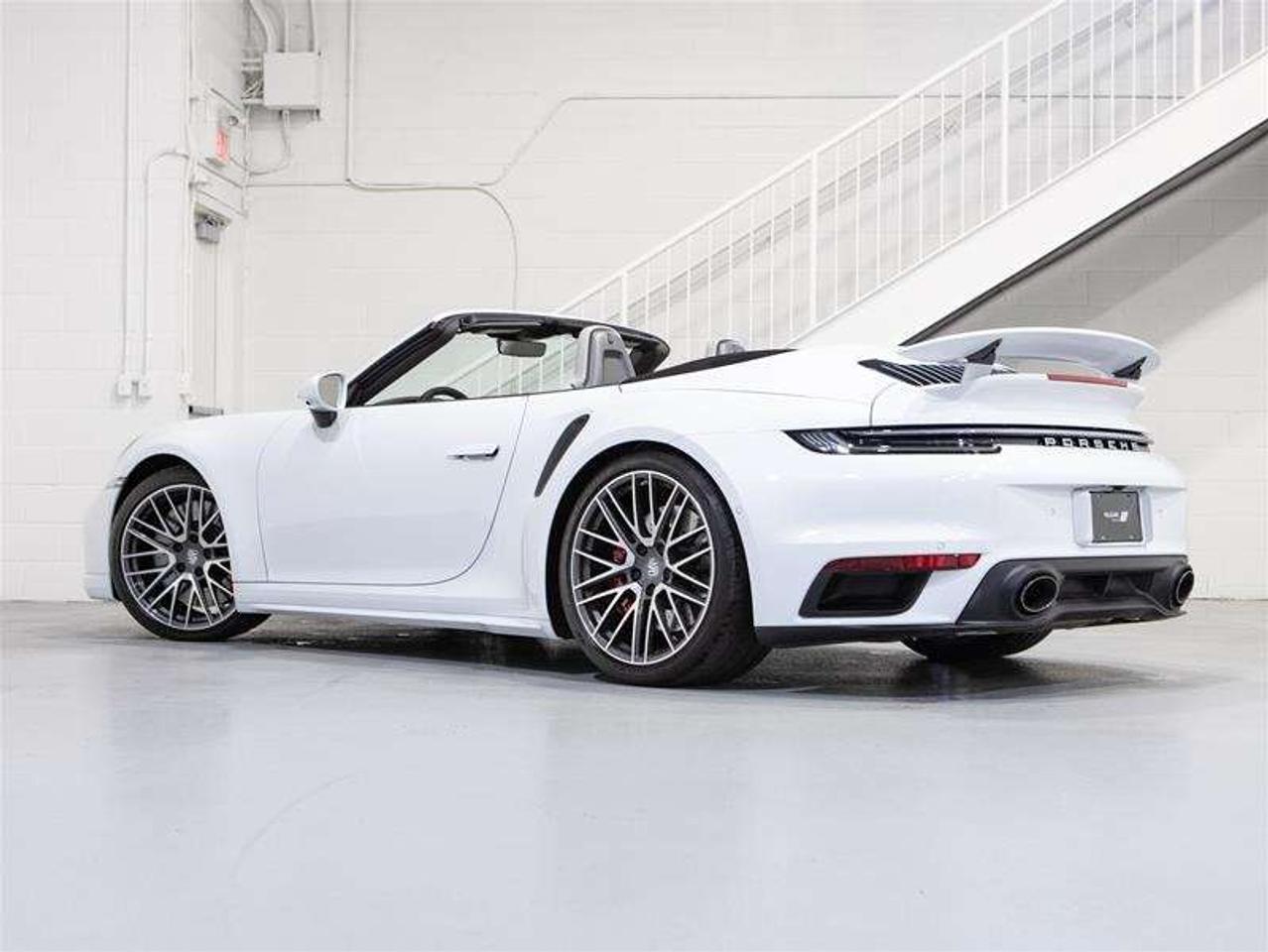 2022 Porsche 911 Turbo Cabriolet Photo