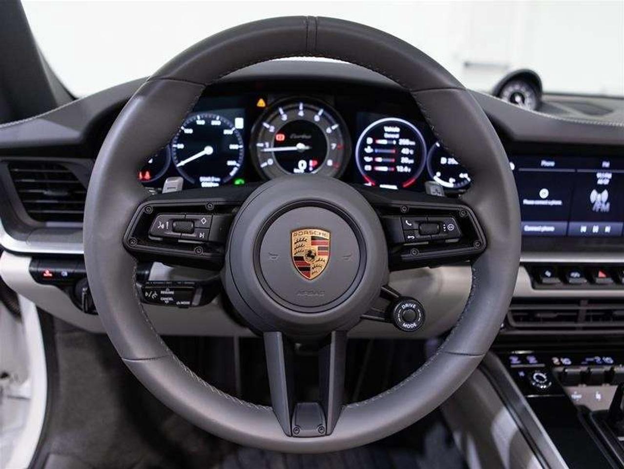 2022 Porsche 911 Turbo Cabriolet Photo