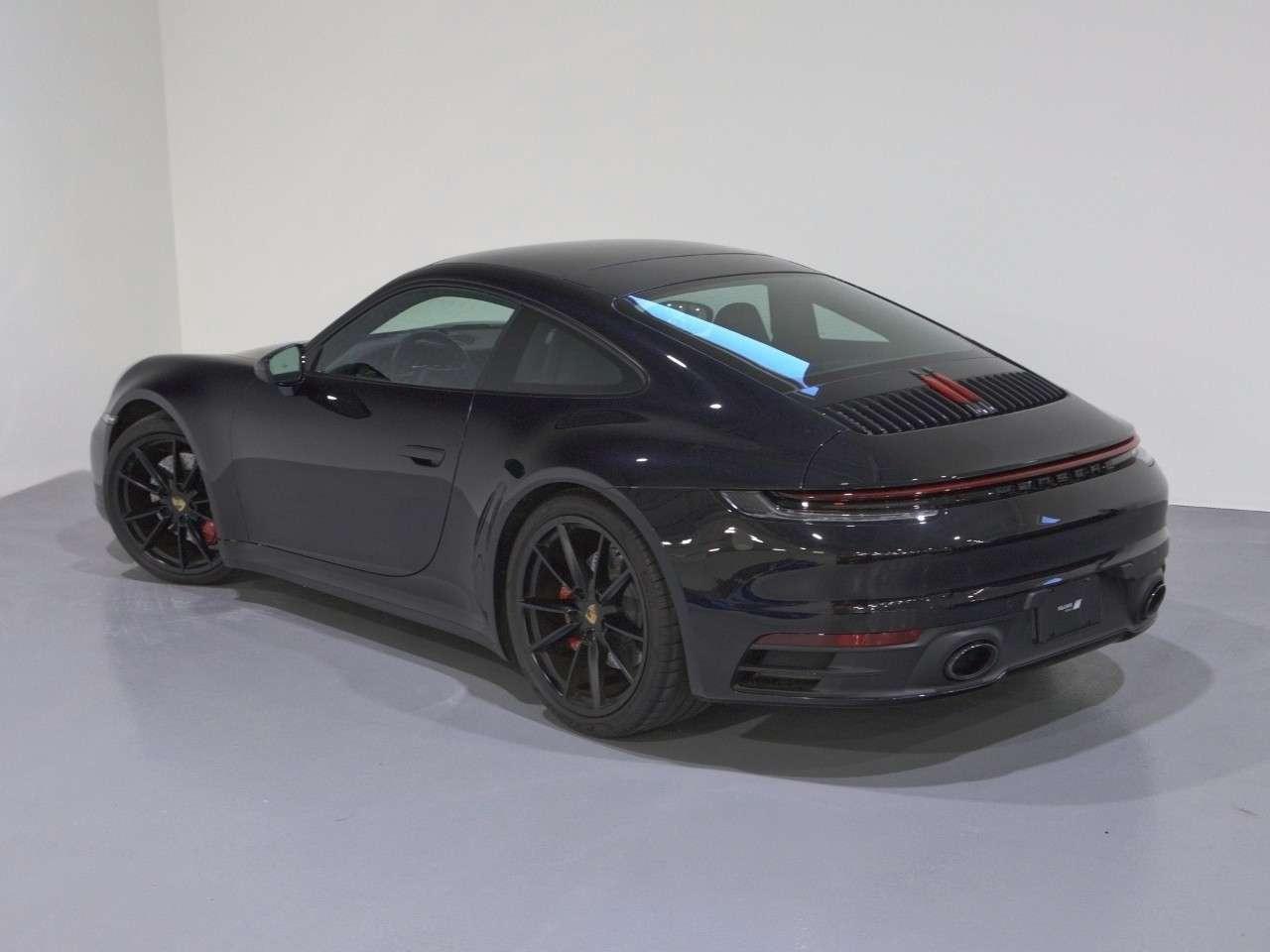 2020 Porsche 911 Carrera S Coupe Photo3