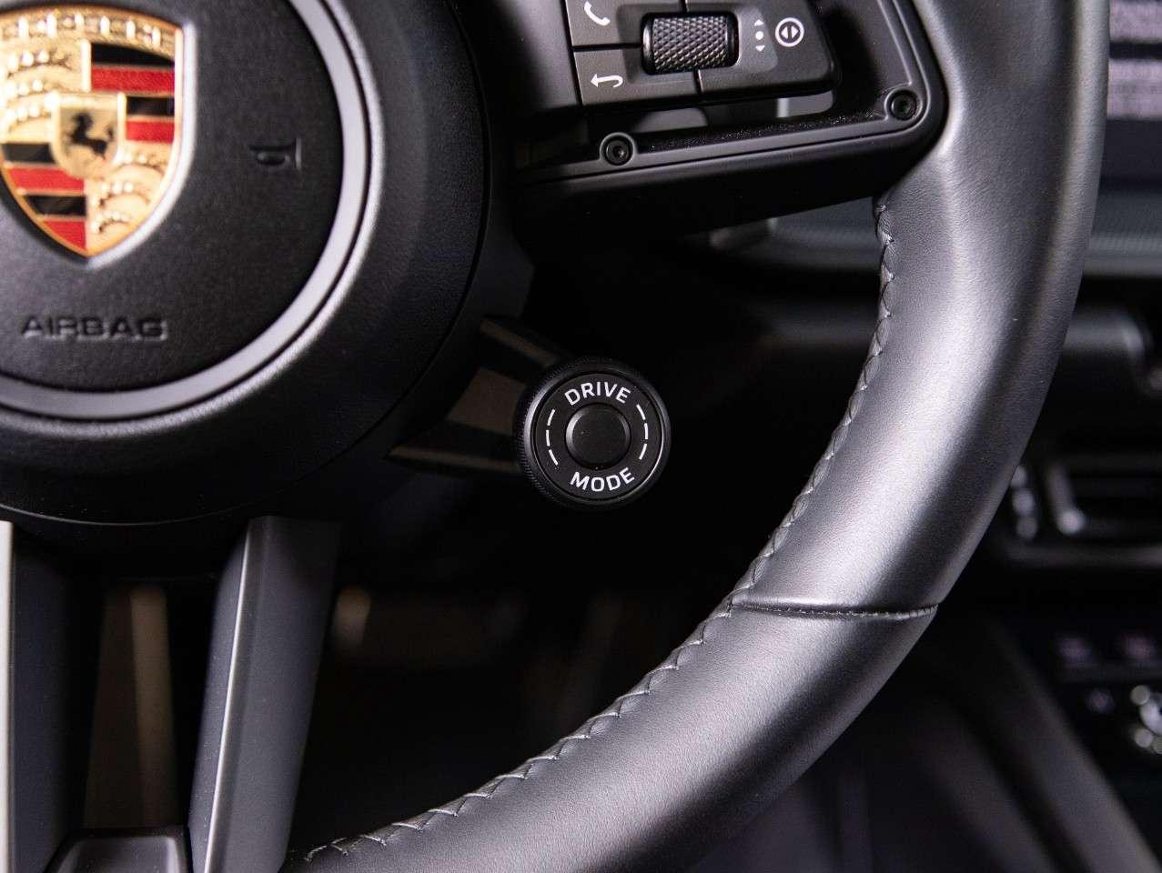 2020 Porsche 911 Carrera S Coupe Photo