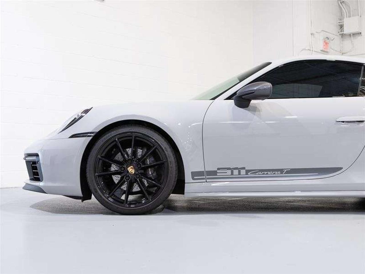 2024 Porsche 911 Carrera T Coupe Photo