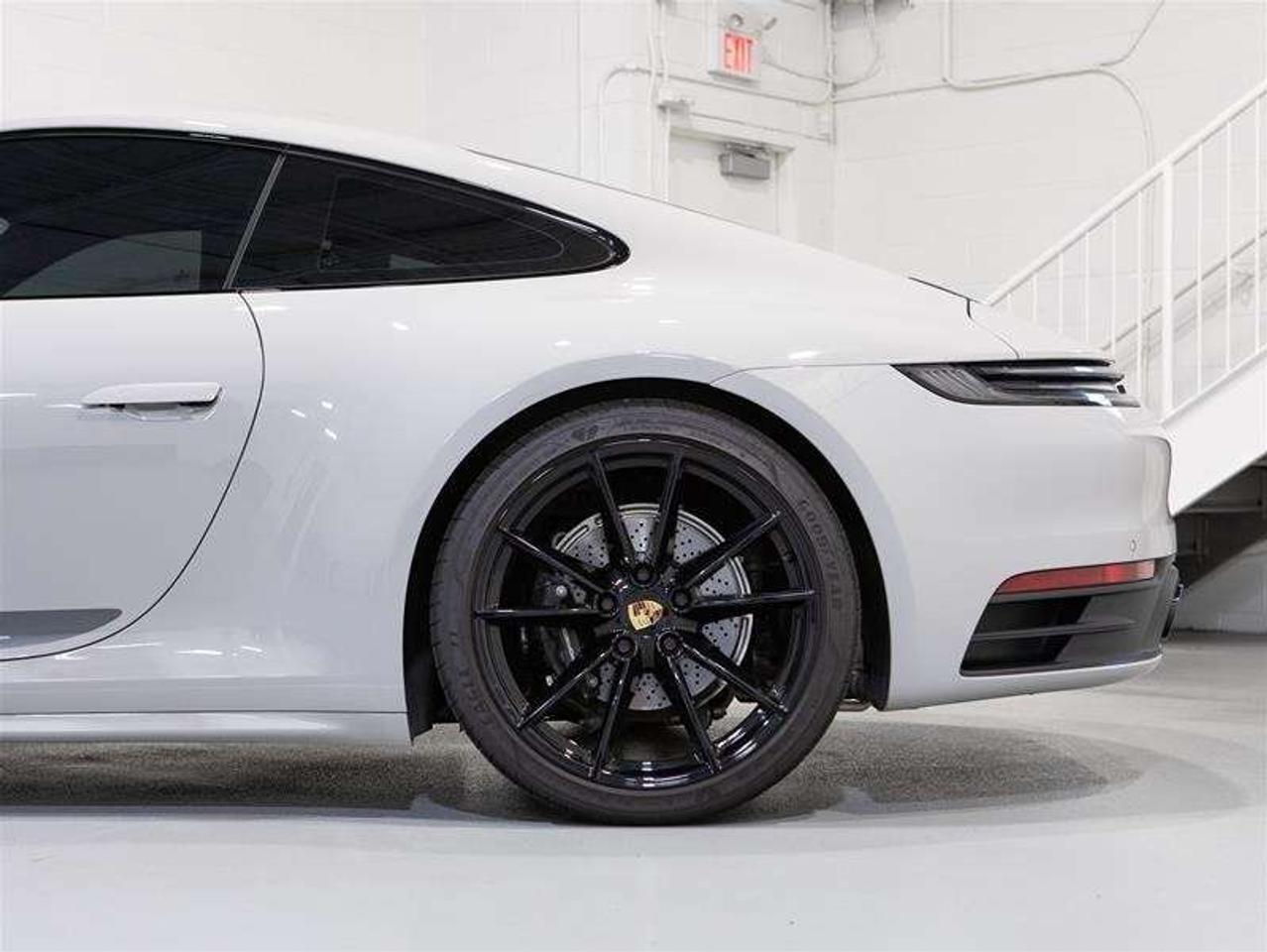 2024 Porsche 911 Carrera T Coupe Photo