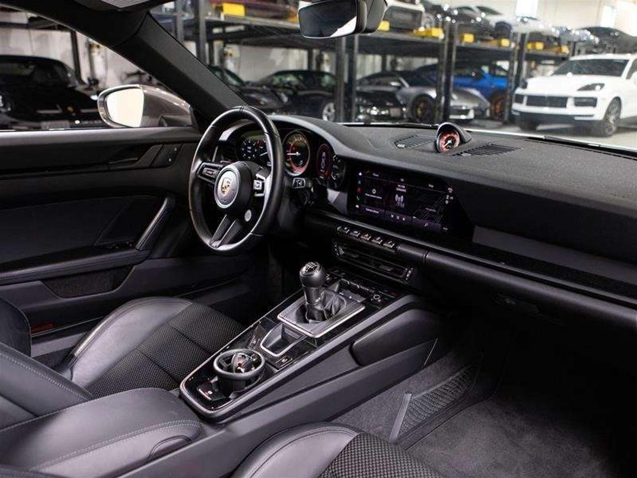 2024 Porsche 911 Carrera T Coupe Photo