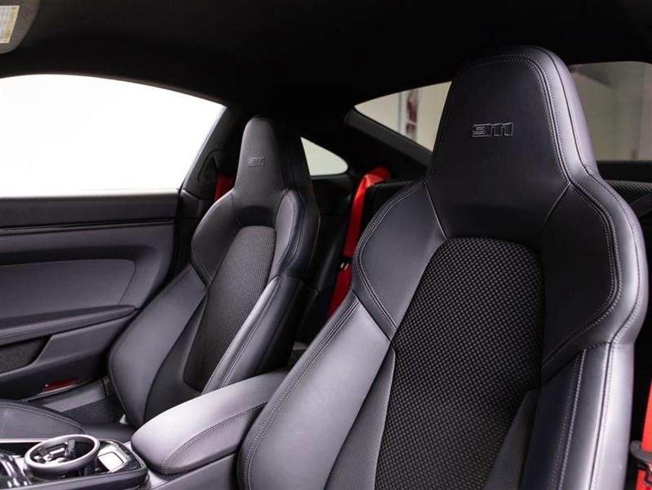 2024 Porsche 911 Carrera T Coupe Photo