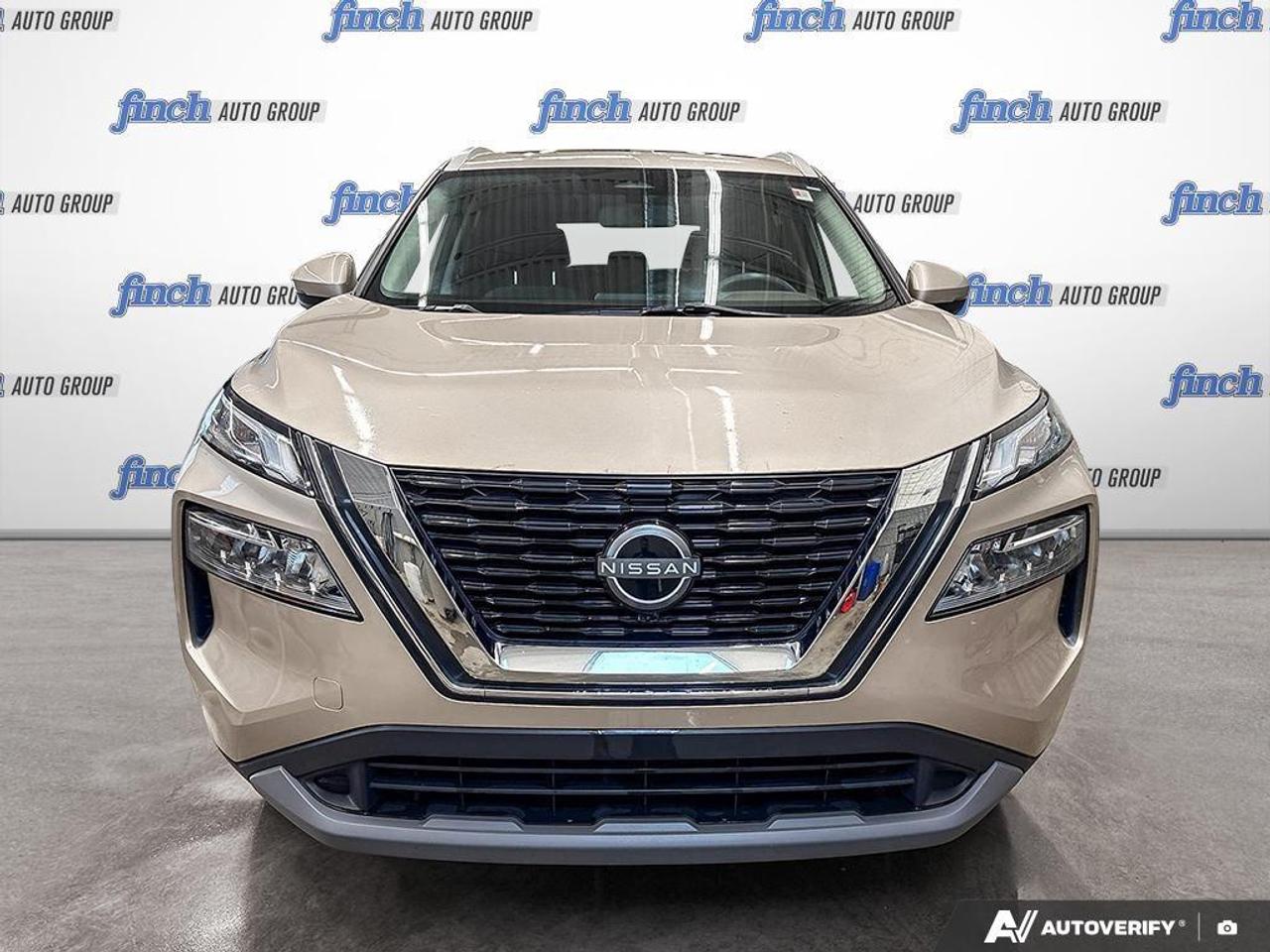 2023 Nissan Rogue  Photo3