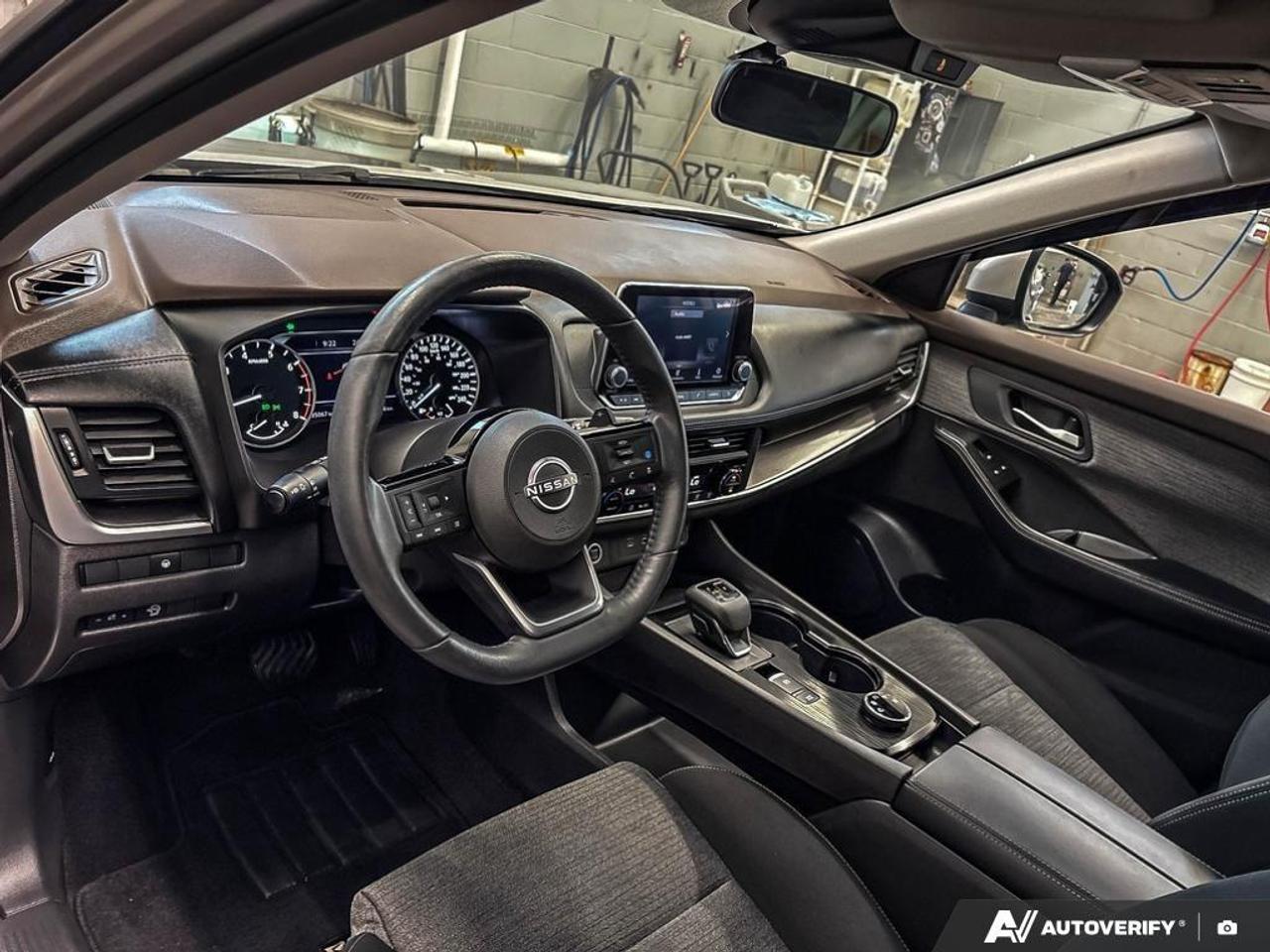 2023 Nissan Rogue  Photo