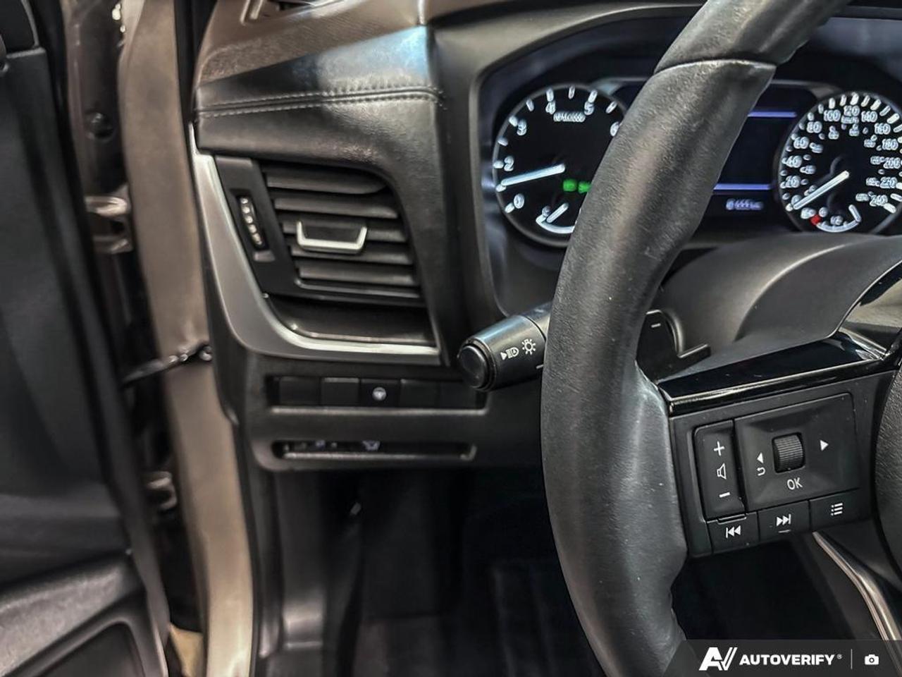 2023 Nissan Rogue  Photo