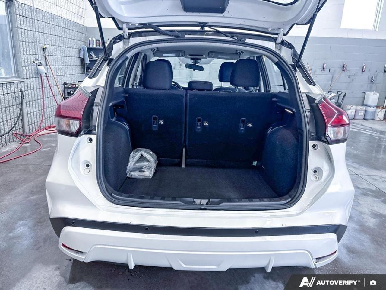 2024 Nissan Kicks SV 4dr Front-Wheel Drive Photo