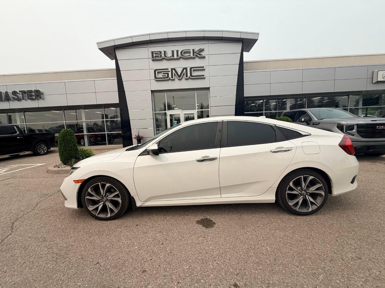 2019 Honda Civic Sedan TouringTOURING, 1.5L 4-CYL, ALLOYS, LEATHR, NAV, 1 Photo2