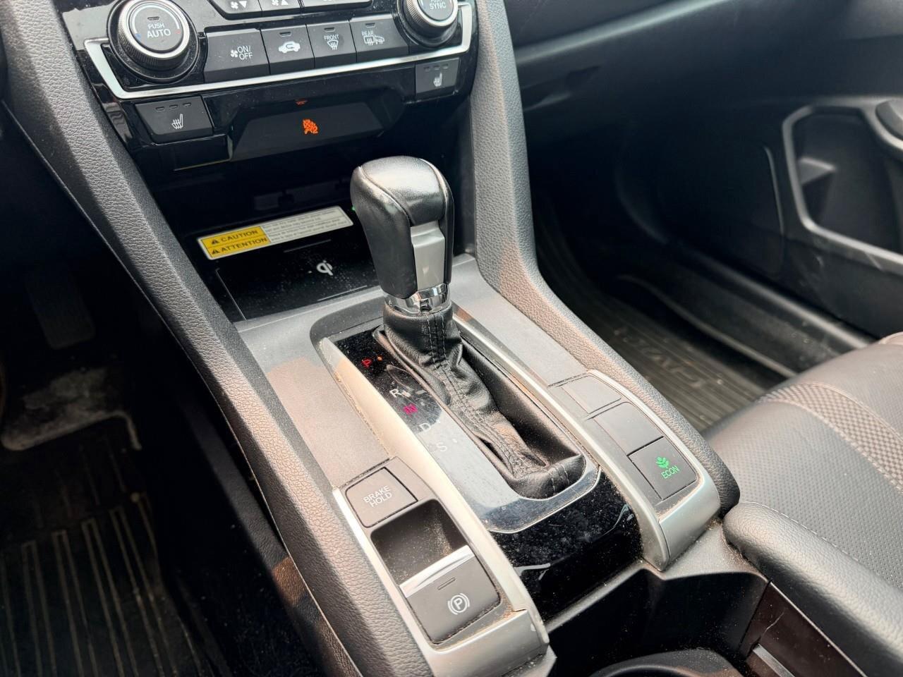 2019 Honda Civic Sedan TouringTOURING, 1.5L 4-CYL, ALLOYS, LEATHR, NAV, 1 Photo